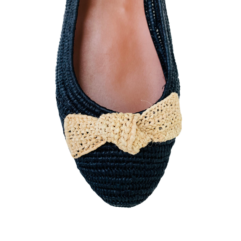 Raffia Ballet Flats (Black with Natural Bow)